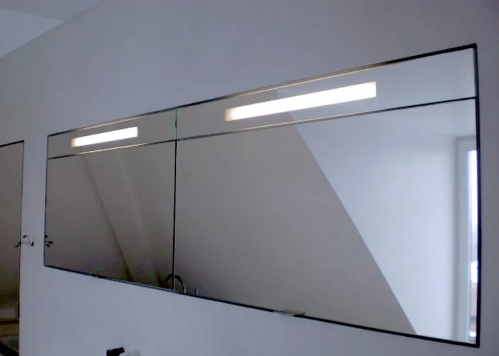 Spiegelschrank eines Münchener Kunden